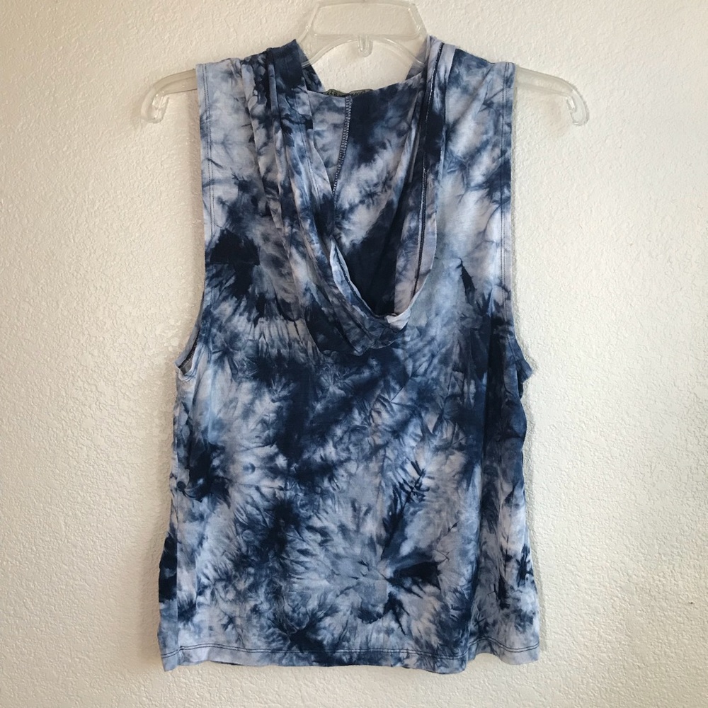 Twenty six tie-dye graphic muscle tank hoodie - Picture 2 of 5